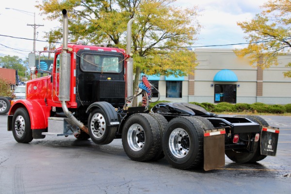 Used-2007-Peterbilt-378-Day-Cab-with-Steerable-Tri-Axle---Cat-C13