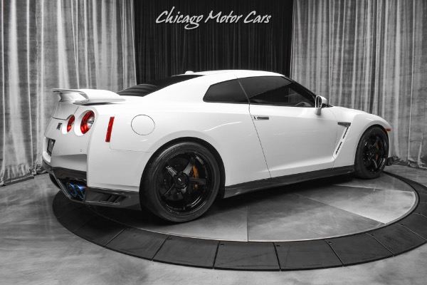 Used-2017-Nissan-GT-R-Premium-Coupe-840WHP-RARE-COLOR-COMBO