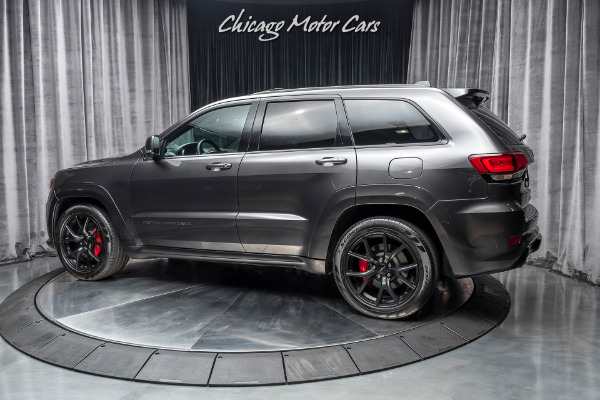 Used 2016 Jeep Grand Cherokee SRT AWD SUV - SRT HIGH-PERFORMANCE AUDIO! PANORAMIC SUNROOF! for sale Sold at Chicago Motor Cars in West Chicago IL 60185 3