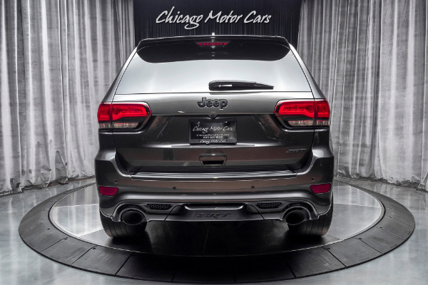 Used 2016 Jeep Grand Cherokee SRT AWD SUV - SRT HIGH-PERFORMANCE AUDIO! PANORAMIC SUNROOF! for sale Sold at Chicago Motor Cars in West Chicago IL 60185 4