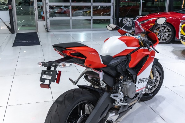 Used-2018-DUCATI-959-PANIGALE-CORSE-SUPERBIKE-ONLY-1382-MILES-ONE-OWNER