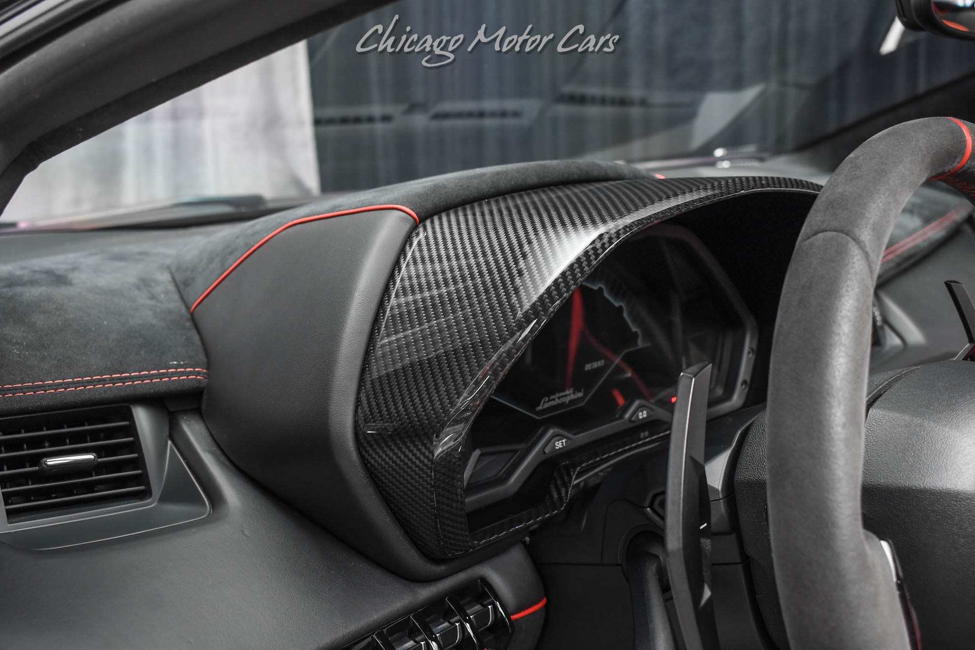 2016 LAMBORGHINI AVENTADOR - Image 11