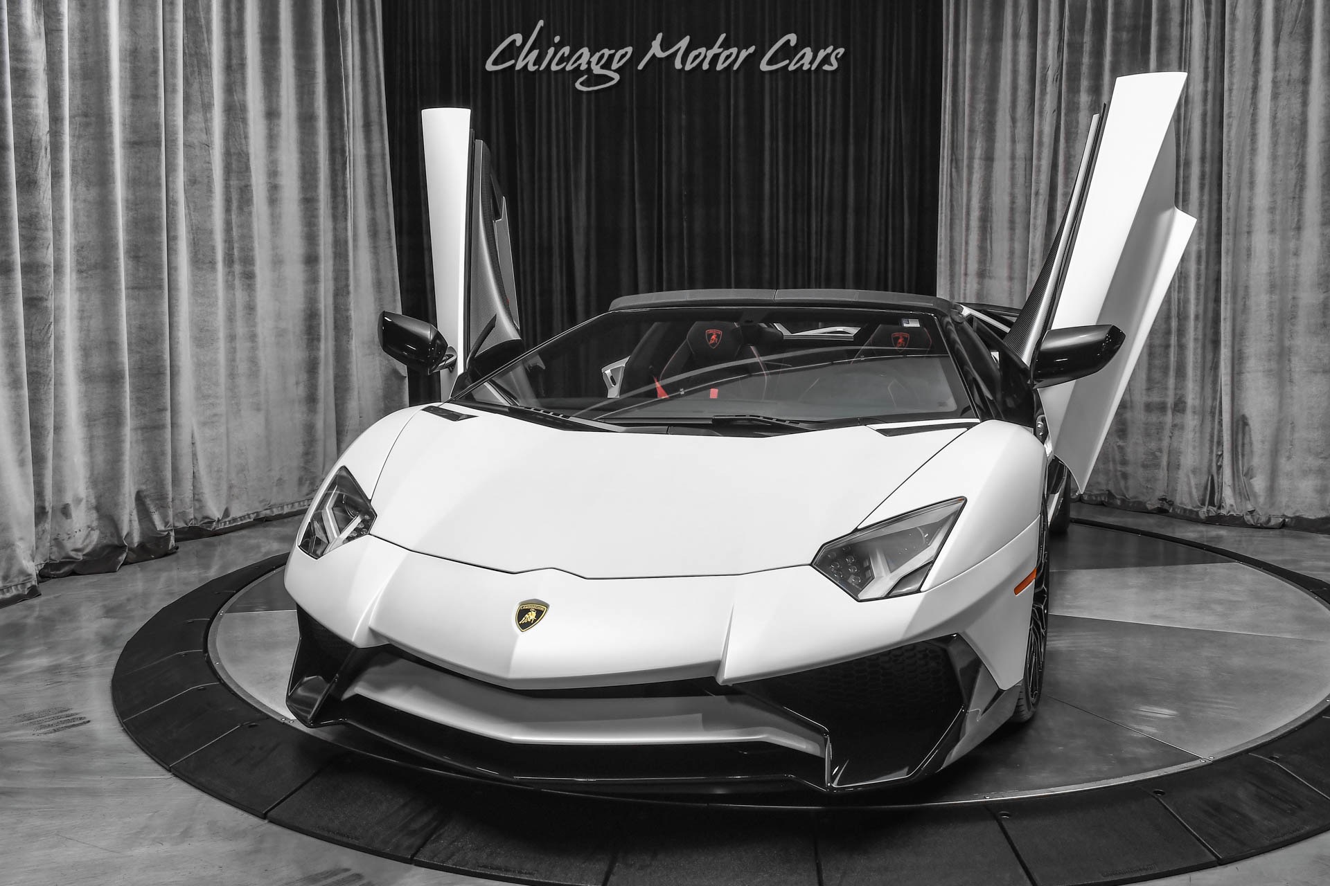 Used-2016-Lamborghini-Aventador-LP750-4-SV-Roadster-ONLY-6K-Miles-RARE-Factory-Satin-Paint-LOADED