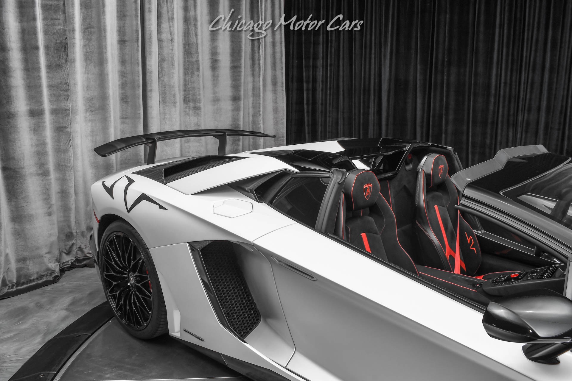 2016 LAMBORGHINI AVENTADOR - Image 54