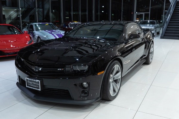 Used-2013-Chevrolet-Camaro-ZL1-Coupe---EXCELLENT-CONDITION-THROUGHOUT-ONLY-11K-MILES