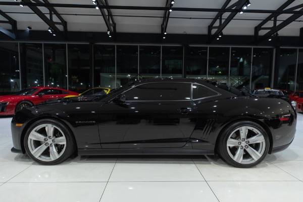 Used-2013-Chevrolet-Camaro-ZL1-Coupe---EXCELLENT-CONDITION-THROUGHOUT-ONLY-11K-MILES