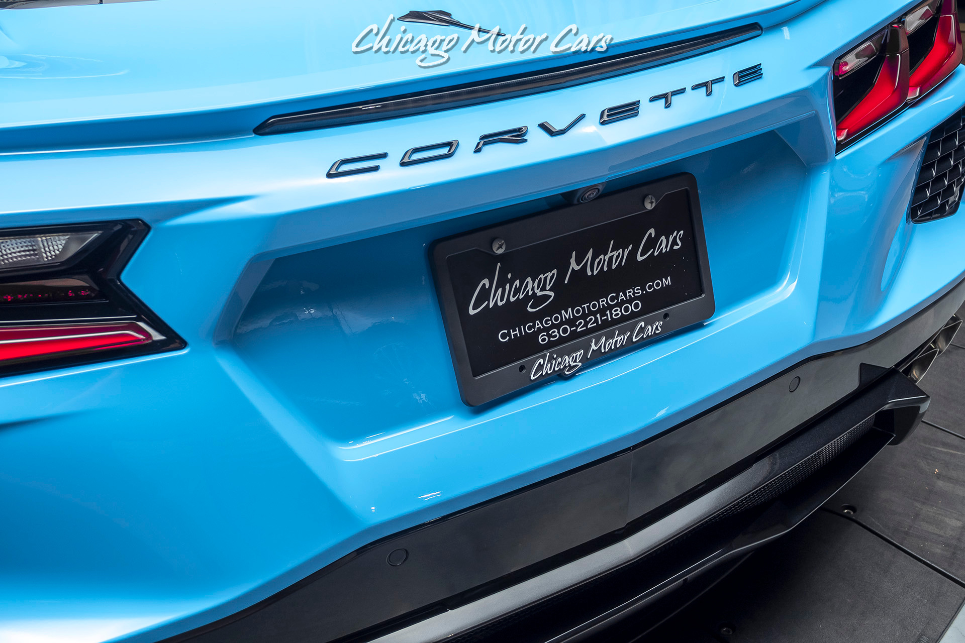 Used-2020-Chevrolet-Corvette-Stingray-RARE-Rapid-Blue-LOW-Miles-Performance-Exhaust