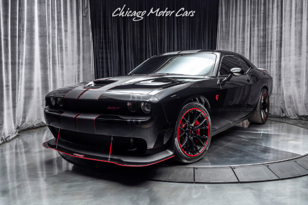 Used 2017 Dodge Challenger SRT Hellcat-OVER 1000 HP-Only 3K Miles! for sale Sold at Chicago Motor Cars in West Chicago IL 60185 2