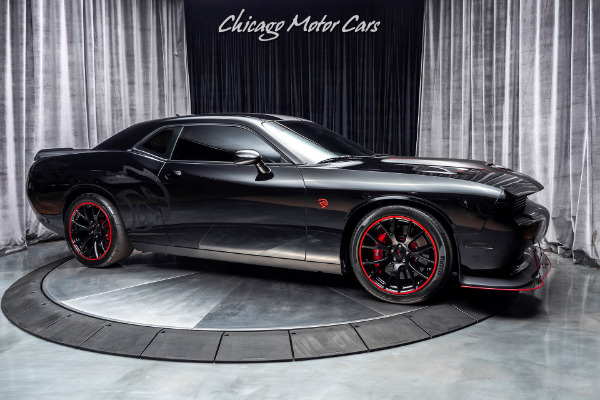 Used 2017 Dodge Challenger SRT Hellcat-OVER 1000 HP-Only 3K Miles! for sale Sold at Chicago Motor Cars in West Chicago IL 60185 6