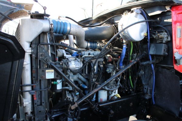 Used-2004-MACK-CH613-Tri-Axle-Double-Frame-460-Horsepower