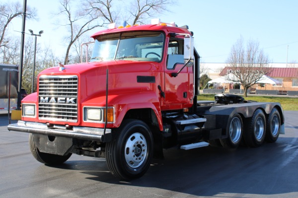Used 2004 MACK CH613 Tri-Axle Double Frame-460 Horsepower for sale Sold at Chicago Motor Cars in West Chicago IL 60185 6