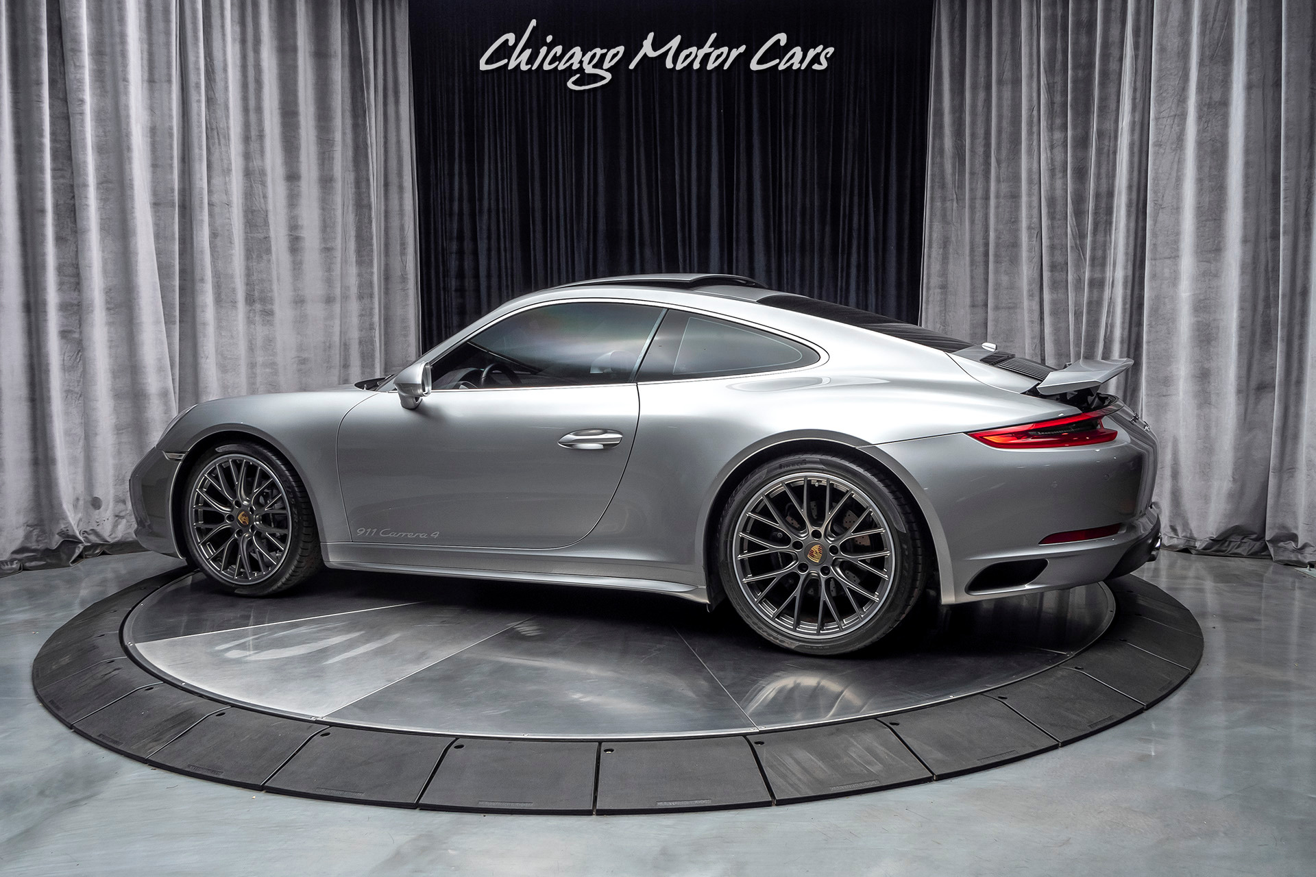 New-2017-Porsche-911-Carrera-4-Coupe-MSRP-124750-MANUAL-RARE-Perfect