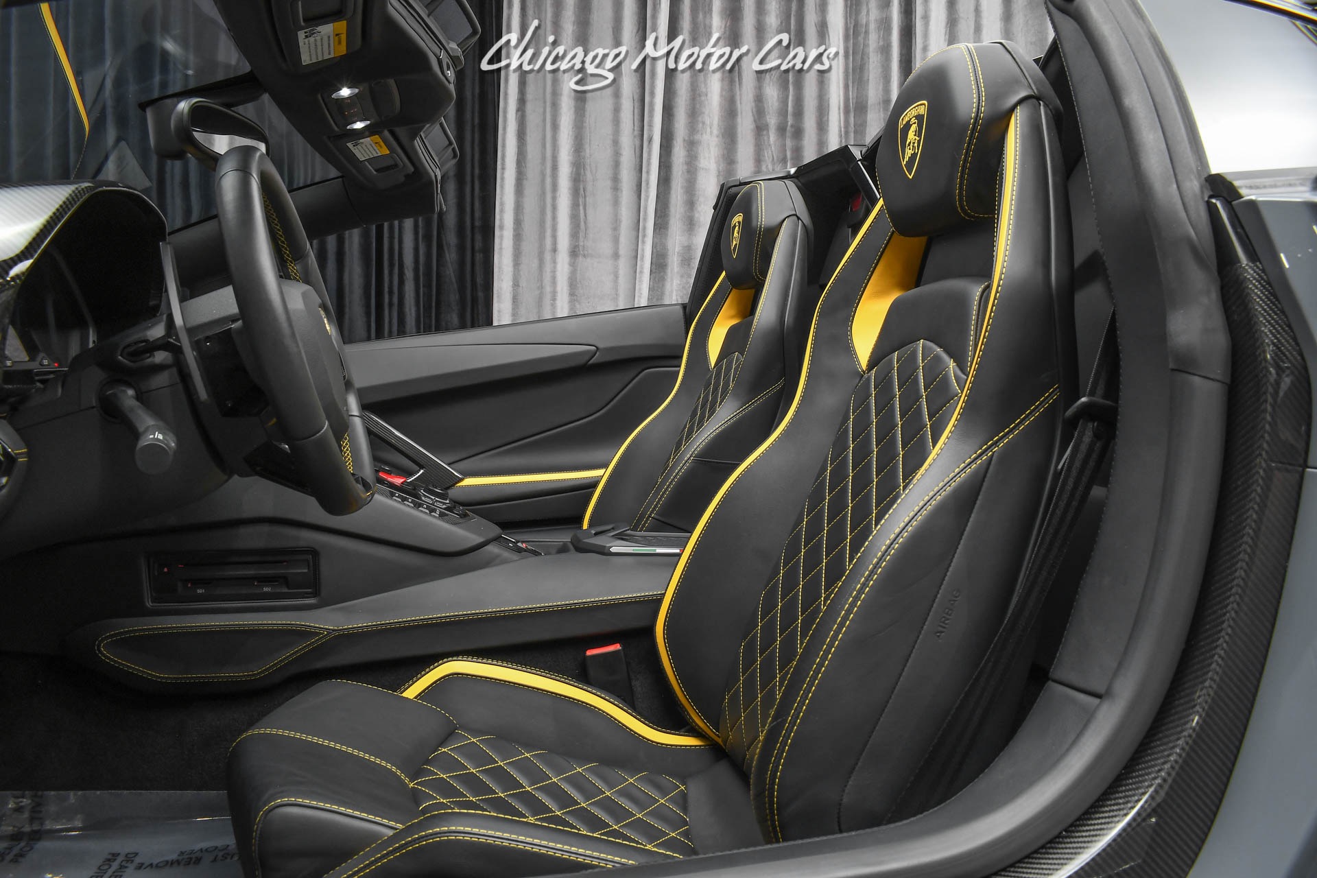Used-2019-Lamborghini-Aventador-LP740-4-S-Roadster-LOW-Miles-Grigio-Telesto-Ad-Personam-LOADED