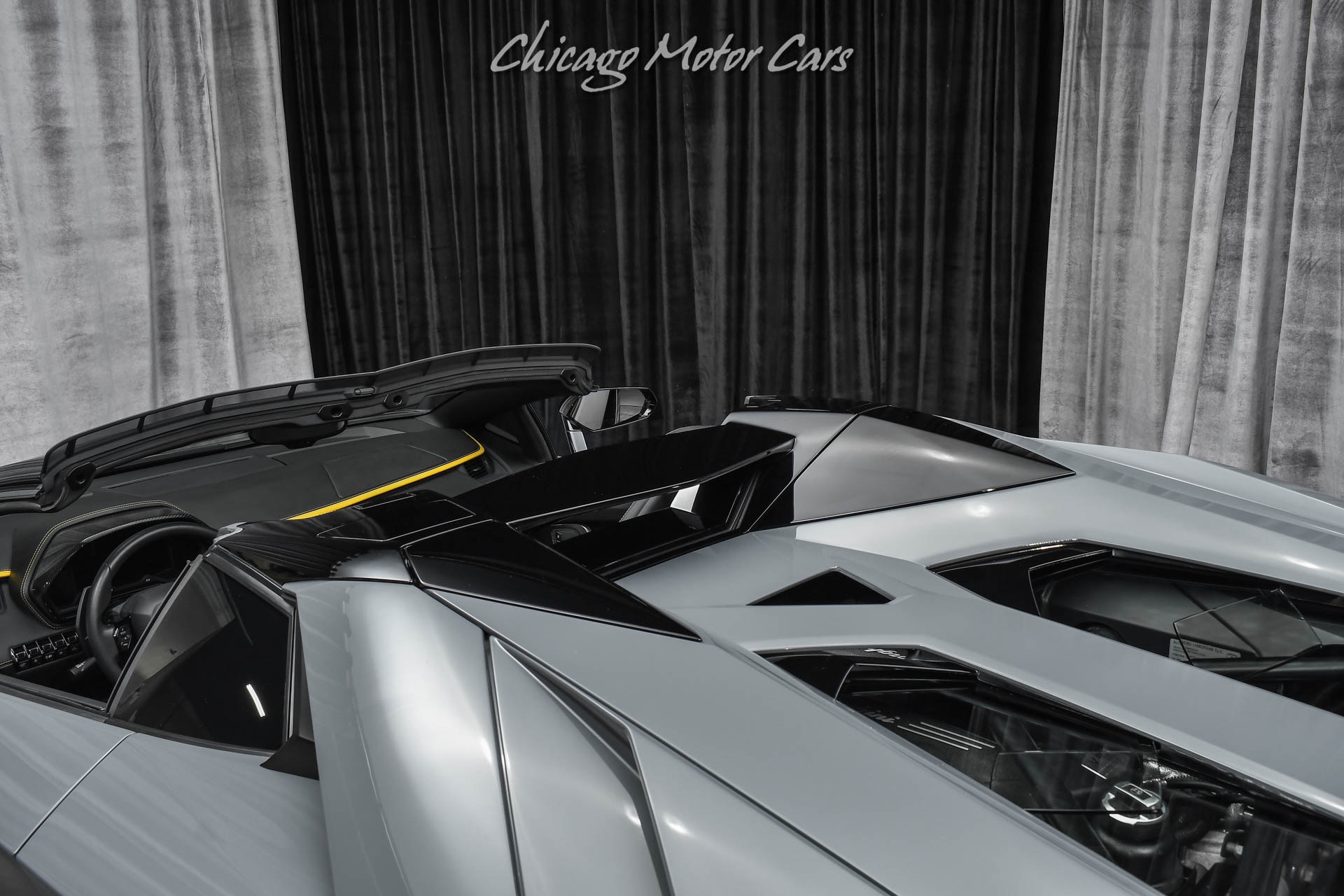 Used-2019-Lamborghini-Aventador-LP740-4-S-Roadster-LOW-Miles-Grigio-Telesto-Ad-Personam-LOADED