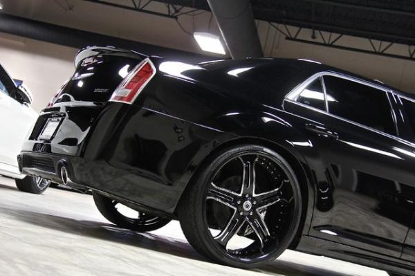 New-2012-Chrysler-300-SRT8