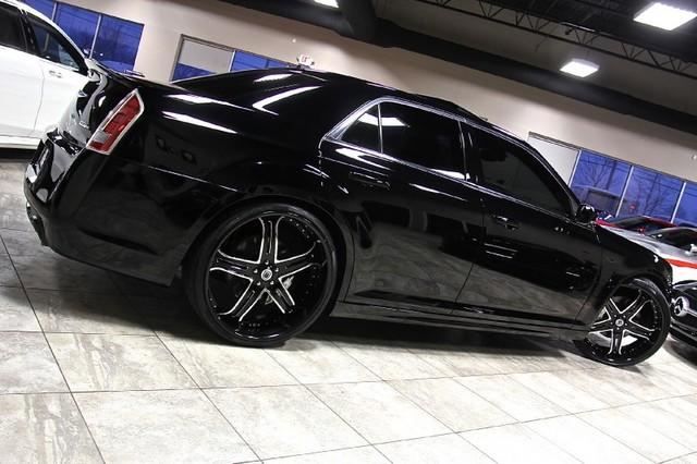 New-2012-Chrysler-300-SRT8