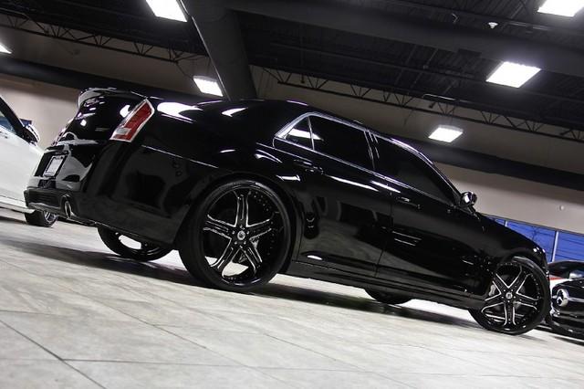 New-2012-Chrysler-300-SRT8