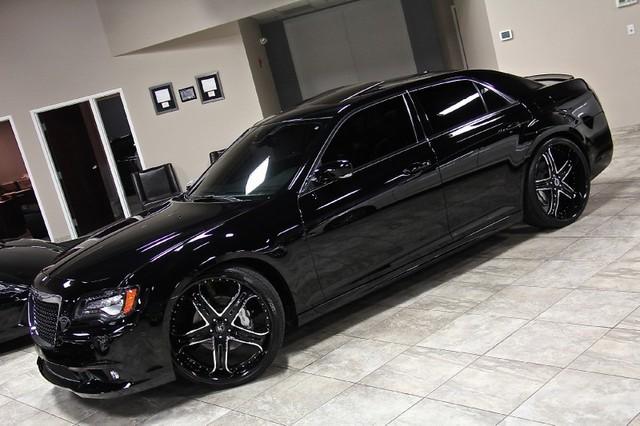 New-2012-Chrysler-300-SRT8