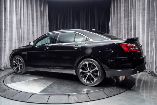 Used 2016 Ford Taurus SHO Ventilated/Heated Seats! Two Tone Interior! for sale Sold at Chicago Motor Cars in West Chicago IL 60185 3