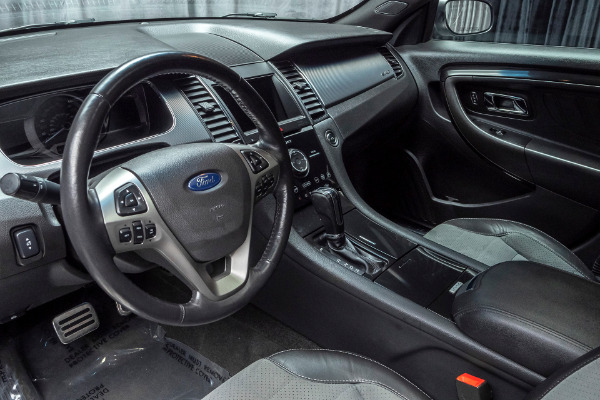 Used-2016-Ford-Taurus-SHO-VentilatedHeated-Seats-Two-Tone-Interior