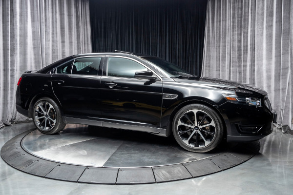 Used 2016 Ford Taurus SHO Ventilated/Heated Seats! Two Tone Interior! for sale Sold at Chicago Motor Cars in West Chicago IL 60185 6