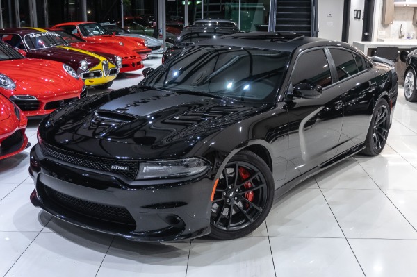 Used 2018 Dodge Charger Daytona 392 Sedan - HARMAN KARDON AUDIO! 8.4 UCONNECT SYSTEM! for sale Sold at Chicago Motor Cars in West Chicago IL 60185 3