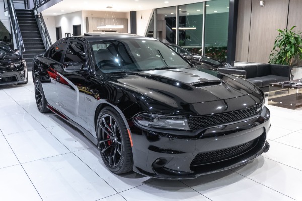 Used 2018 Dodge Charger Daytona 392 Sedan - HARMAN KARDON AUDIO! 8.4 UCONNECT SYSTEM! for sale Sold at Chicago Motor Cars in West Chicago IL 60185 6