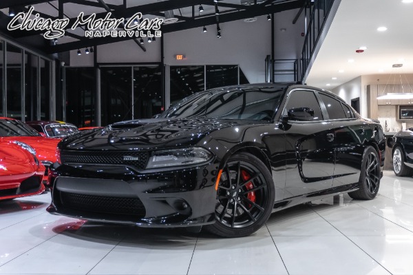 Used 2018 Dodge Charger Daytona 392 Sedan - HARMAN KARDON AUDIO! 8.4 UCONNECT SYSTEM! for sale Sold at Chicago Motor Cars in West Chicago IL 60185 1