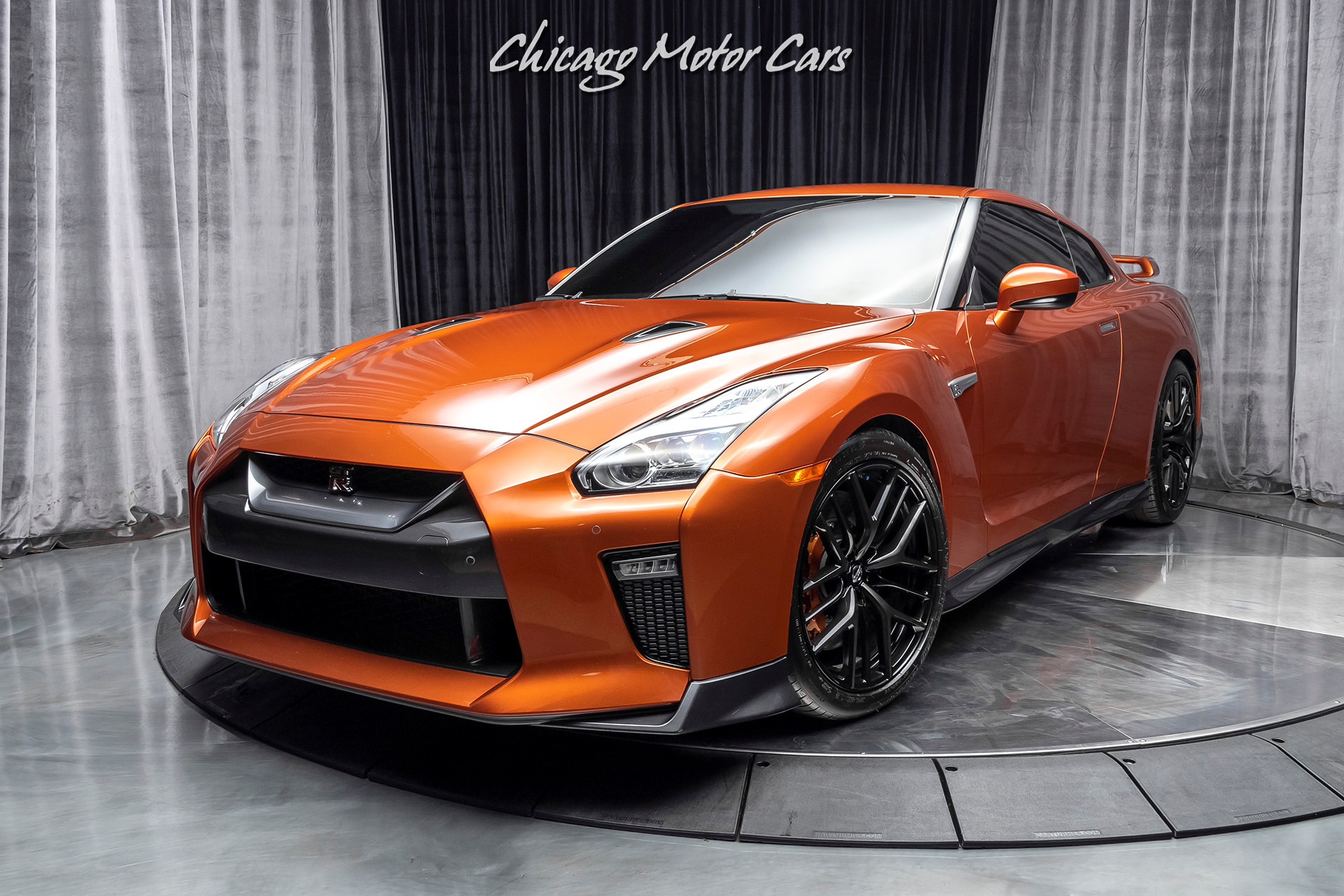 Used-2017-Nissan-GT-R-Premium-Coupe-ONLY-9K-MILES