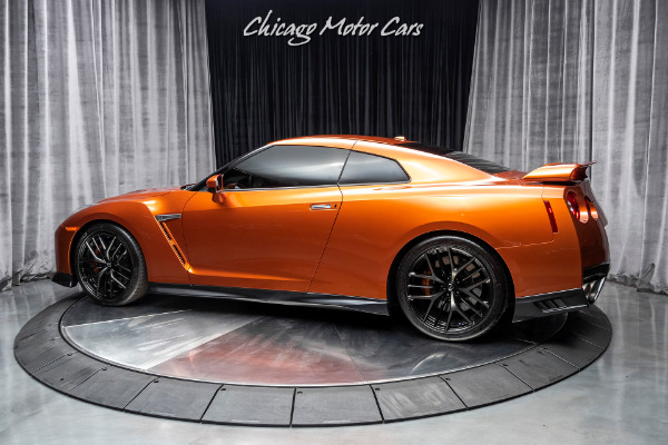 Used 2017 Nissan GT-R Premium Coupe ONLY 9K MILES! for sale Sold at Chicago Motor Cars in West Chicago IL 60185 3