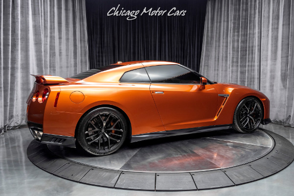 Used 2017 Nissan GT-R Premium Coupe ONLY 9K MILES! for sale Sold at Chicago Motor Cars in West Chicago IL 60185 5