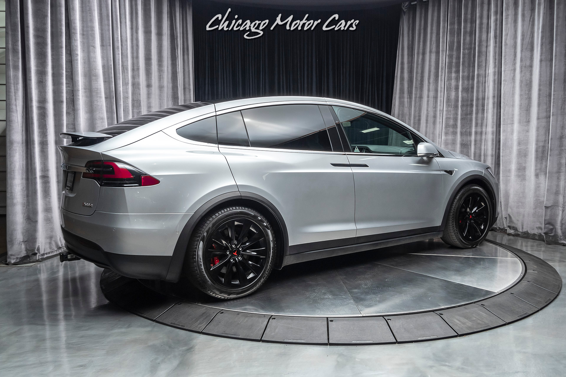 Used-2018-Tesla-Model-X-P100D-Enhanced-AutoPilot-Carbon-Fiber-7-Passenger-Seating