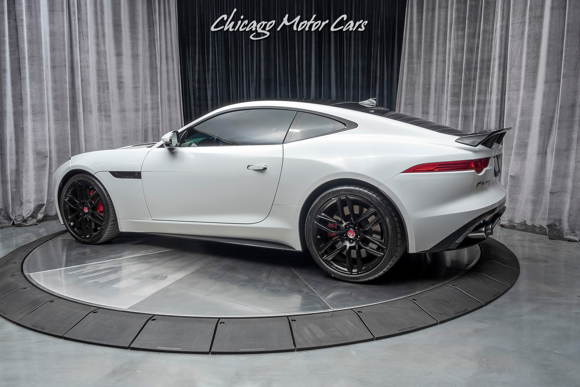 Used-2015-Jaguar-F-TYPE-R-108kMSRP-Vision-Pack-3-Carbon-Fiber