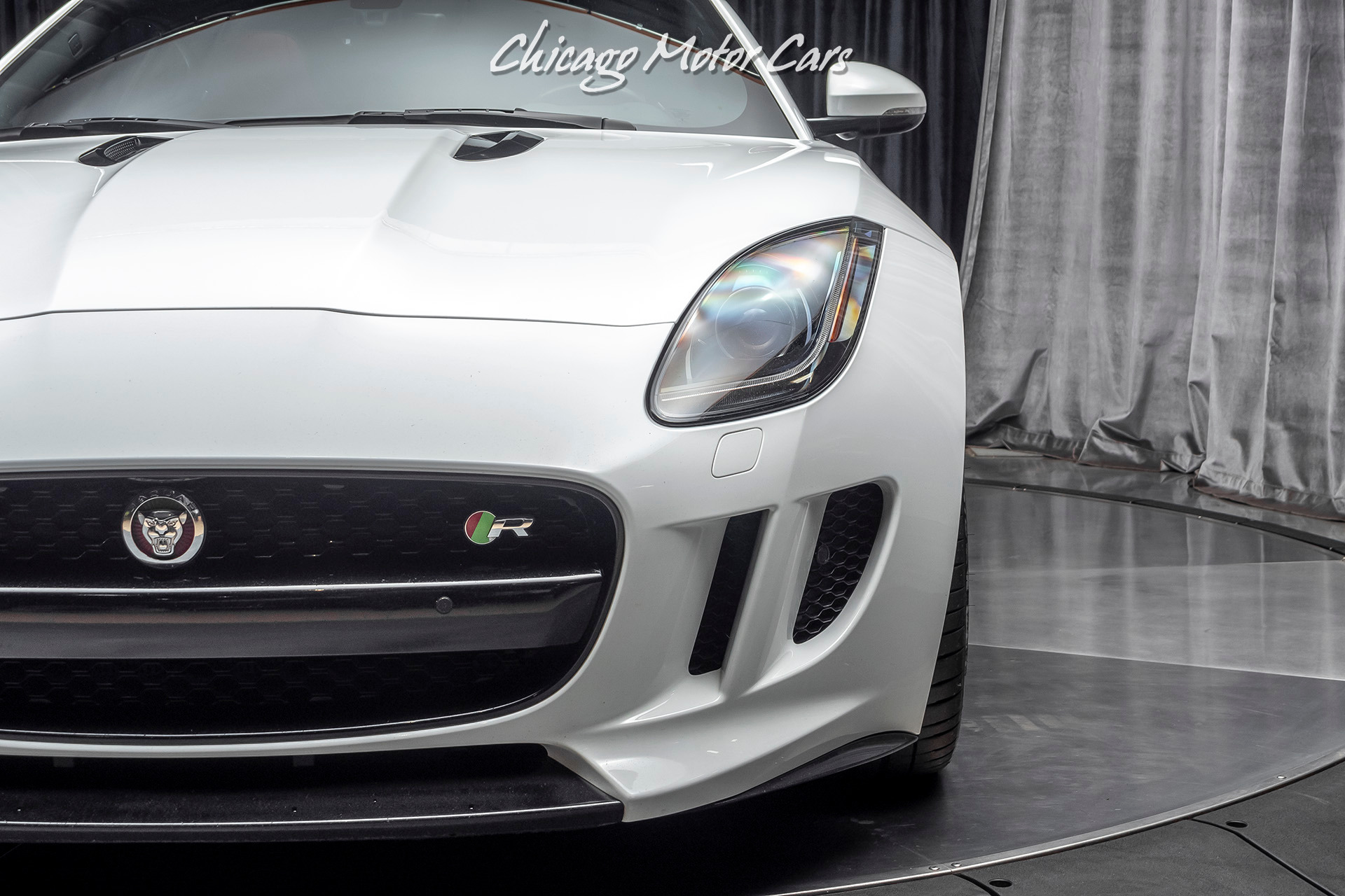 Used-2015-Jaguar-F-TYPE-R-108kMSRP-Vision-Pack-3-Carbon-Fiber