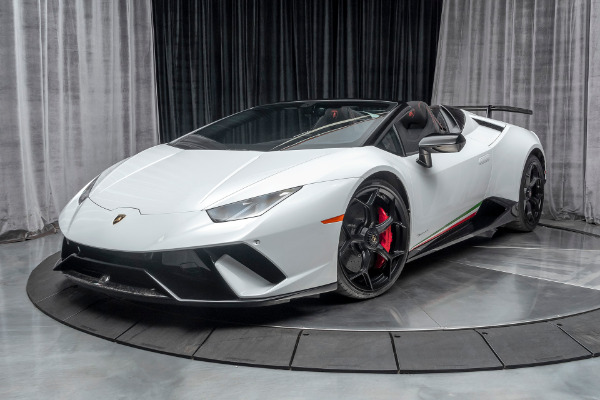Used 2018 Lamborghini Huracan LP640-4 Performante Spyder - Original MSRP $359k+ LOADED w/FACTORY OPTIONS! for sale Sold at Chicago Motor Cars in West Chicago IL 60185 2