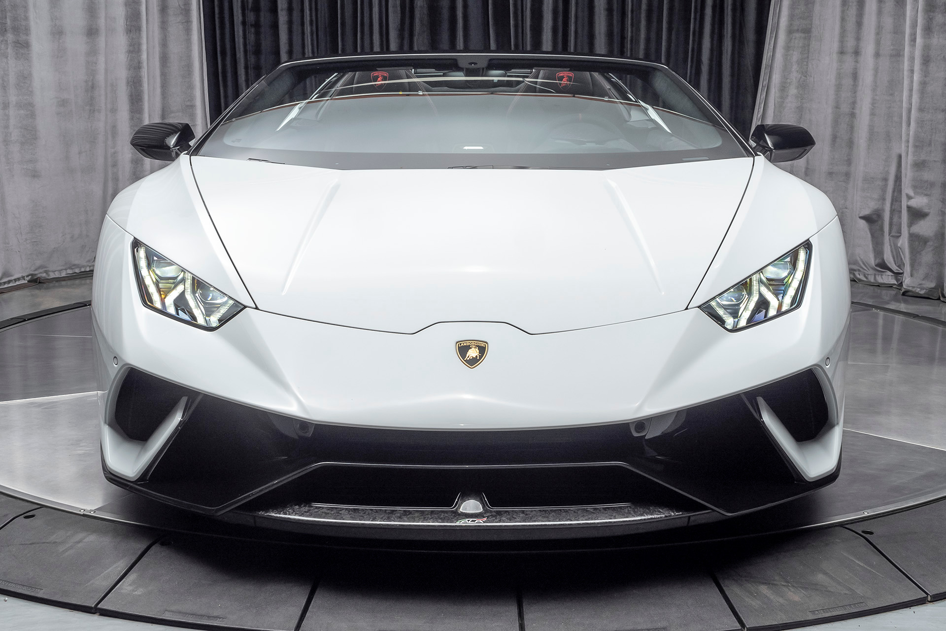 Used-2018-Lamborghini-Huracan-LP640-4-Performante-Spyder---Original-MSRP-359k-LOADED-wFACTORY-OPTIONS