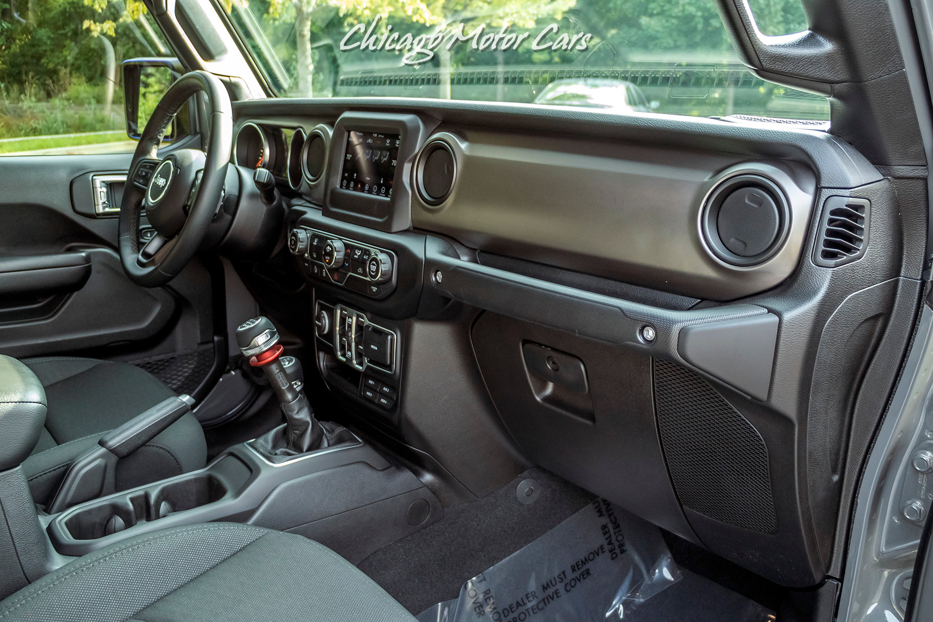 Used-2020-Jeep-Gladiator-Sport-S-Crew-Cab-Only-5k-Miles-MANUAL-Transmission