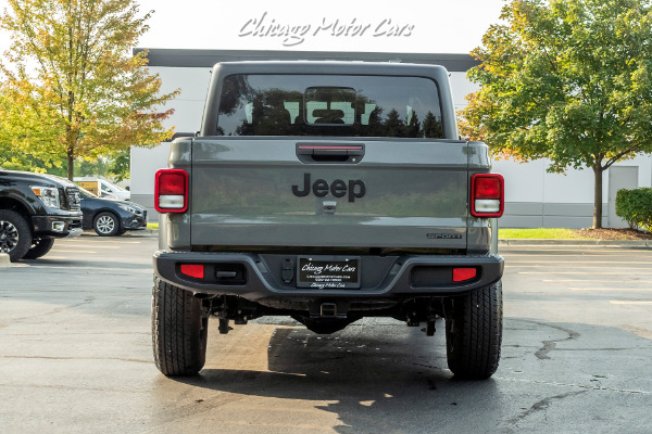Used 2020 Jeep Gladiator Sport S Crew Cab Only 5k Miles MANUAL Transmission! for sale Sold at Chicago Motor Cars in West Chicago IL 60185 6