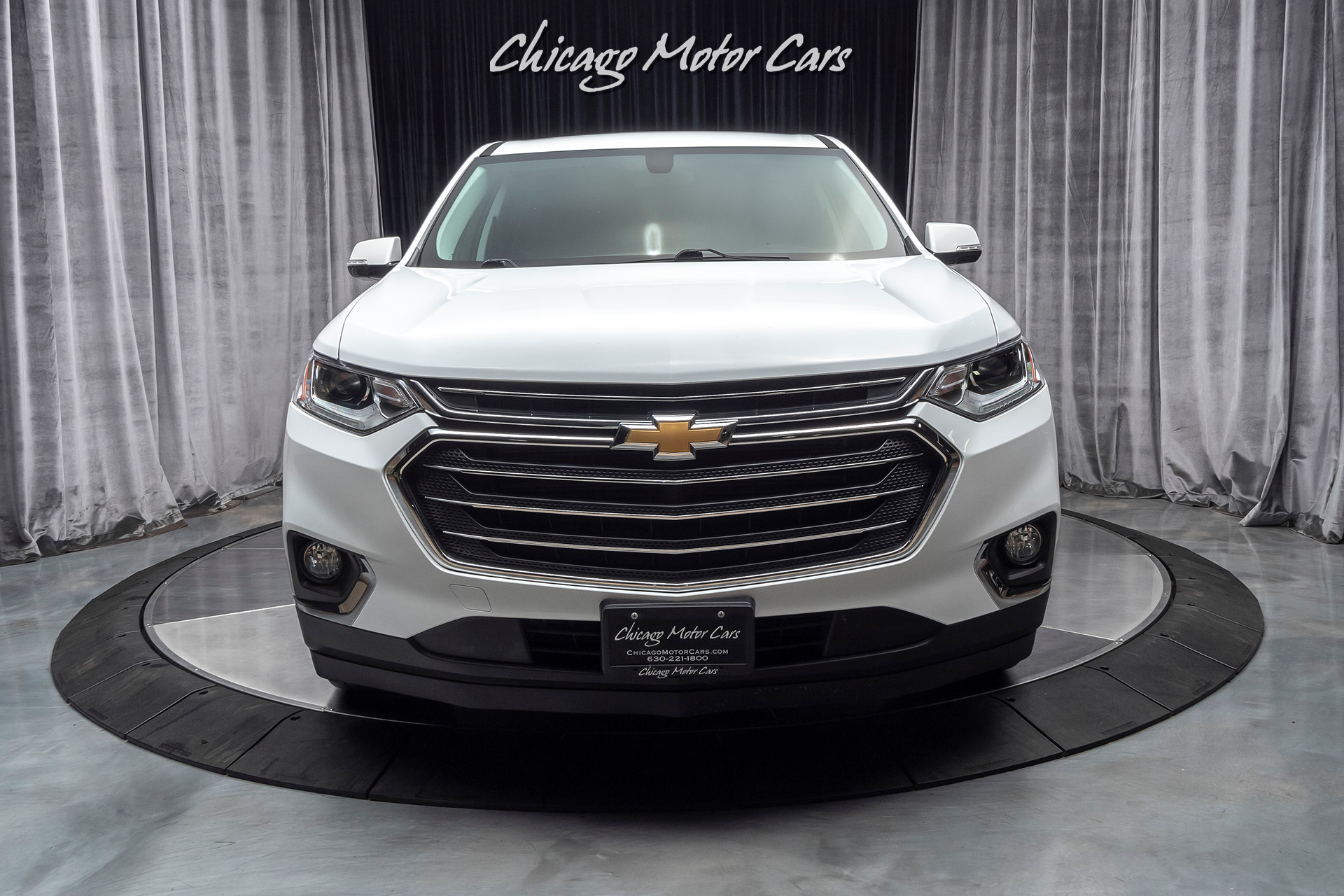 Used-2019-Chevrolet-Traverse-AWD-1LT-SUV-WELL-EQUIPPED-EXCELLENT-DAILY-DRIVER