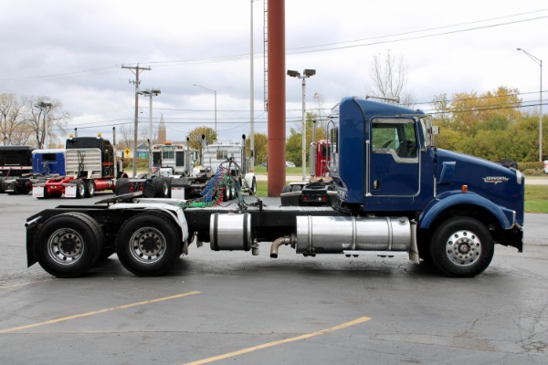Used 2005 Kenworth T800 Day Cab - C15 ACERT - 475 Horsepower - WET KIT! for sale Sold at Chicago Motor Cars in West Chicago IL 60185 4
