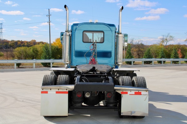 Used 1999 Peterbilt 379 Day Cab - CAT 3406 - 490 HP - 15 Speed Manual for sale Sold at Chicago Motor Cars in West Chicago IL 60185 6