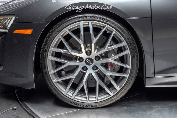 Used-2017-Audi-R8-52-quattro-V10-Plus-Coupe-CARBON-FIBER-20-INCH-WHEELS