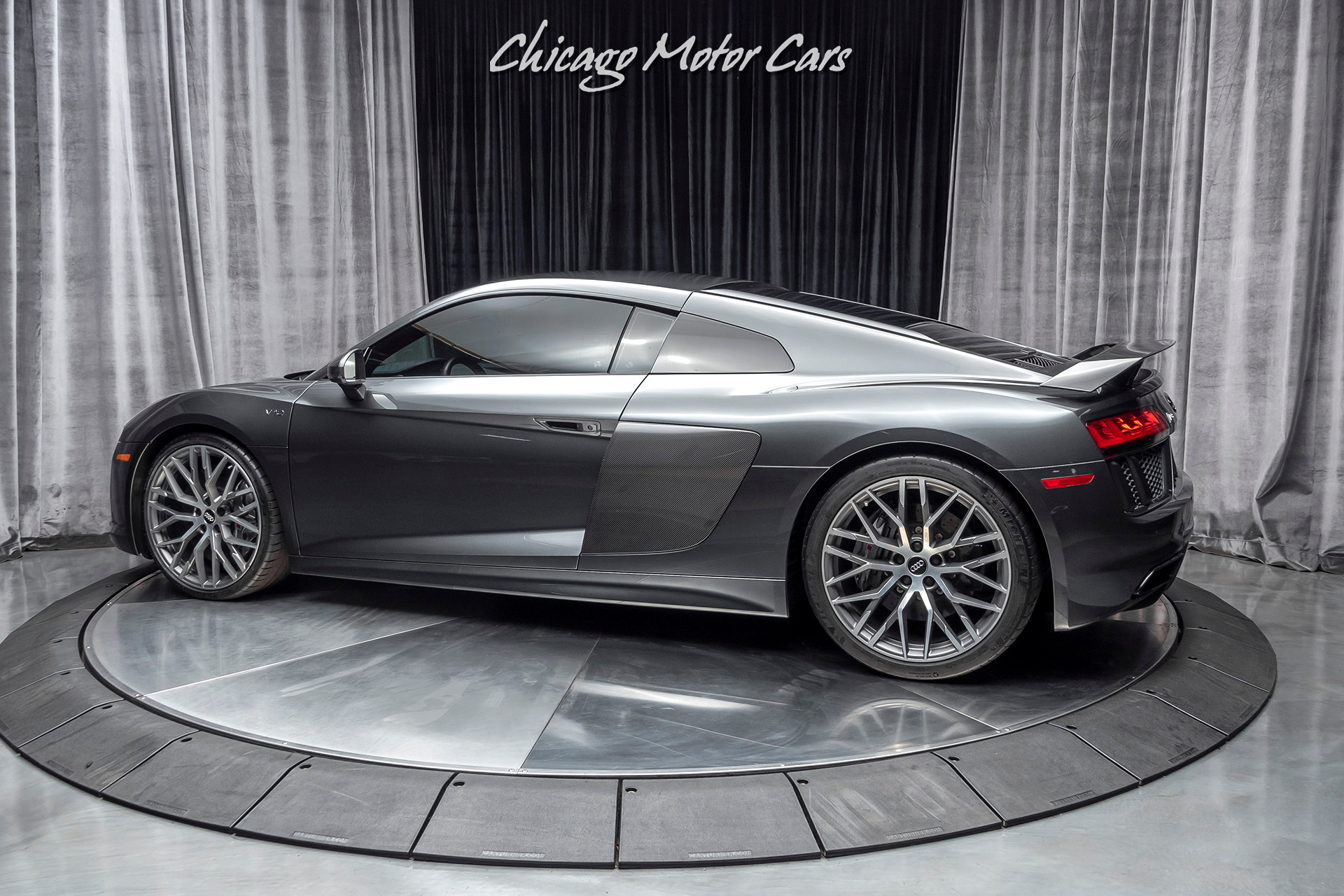Audi r8 carbon
