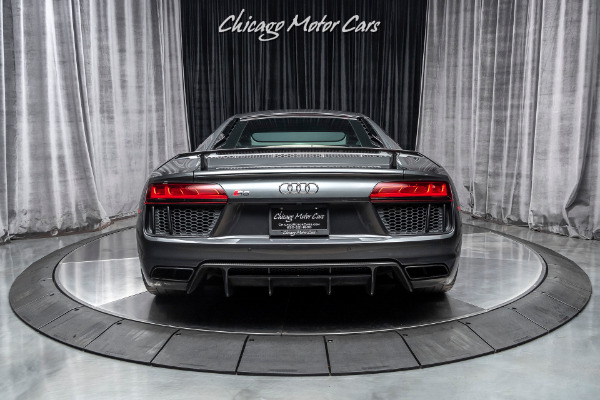 Used 2017 Audi R8 5.2 quattro V10 Plus Coupe CARBON FIBER! 20-INCH WHEELS! for sale Sold at Chicago Motor Cars in West Chicago IL 60185 4