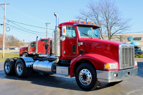 Used 1998 Peterbilt 377 Day Cab - CAT 3406 475 HP - 18 Speed Manual for sale Sold at Chicago Motor Cars in West Chicago IL 60185 3