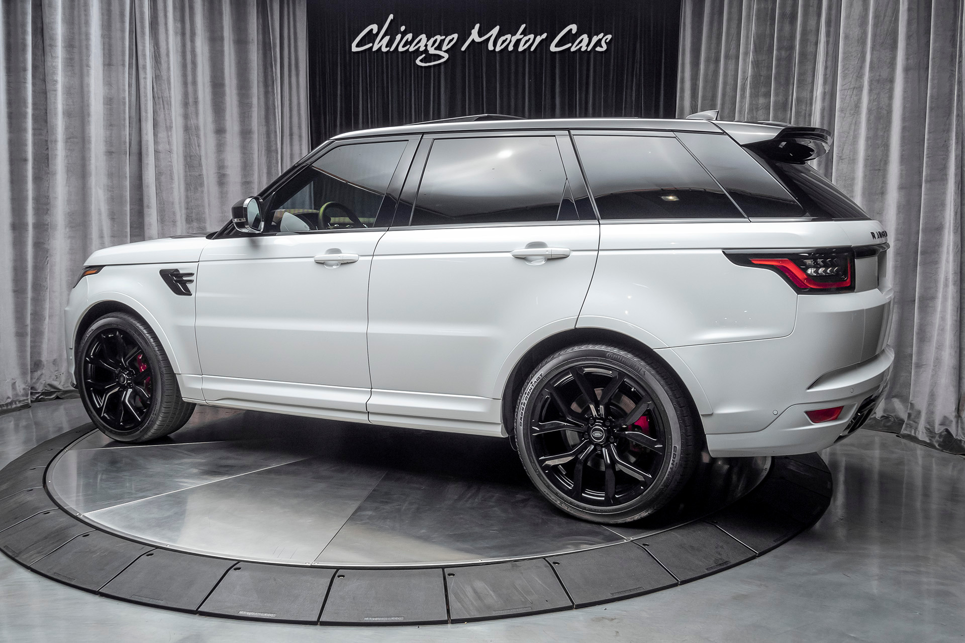 Used-2020-Land-Rover-Range-Rover-Sport-SVR-Carbon-Fiber-Exterior-Package-Loaded