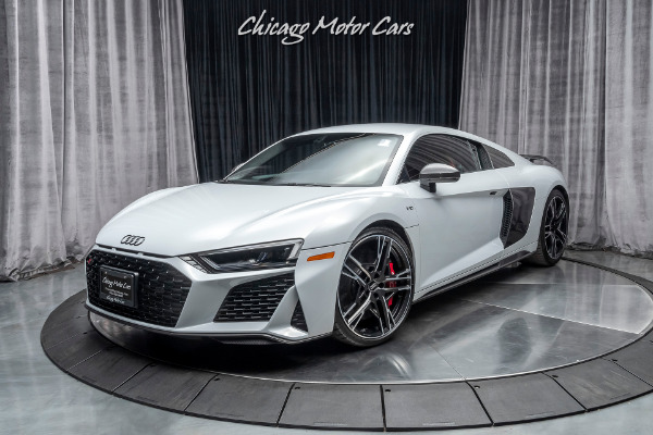 Used 2020 Audi R8 5.2 Quattro V10 Performance Diamond Quilted Leather! Only 4k Miles! Loaded! for sale Sold at Chicago Motor Cars in West Chicago IL 60185 2