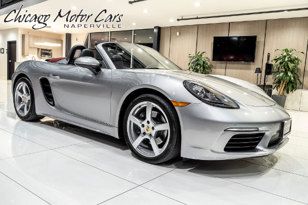 Used 2017 Porsche 718 Boxster CONVERTIBLE! PDK! LEATHER PKG! BOSE SOUND! ONLY 18K MILES! for sale Sold at Chicago Motor Cars in West Chicago IL 60185 4
