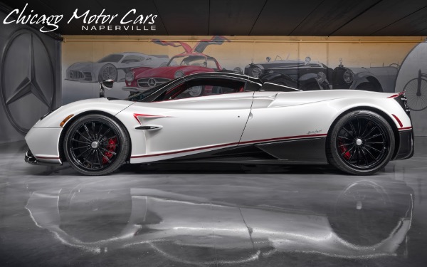 Used 2017 Pagani Huayra Roadster 1 of 100 Made! Only 151 Miles! Collector Grade! Just Serviced! for sale Sold at Chicago Motor Cars in West Chicago IL 60185 2