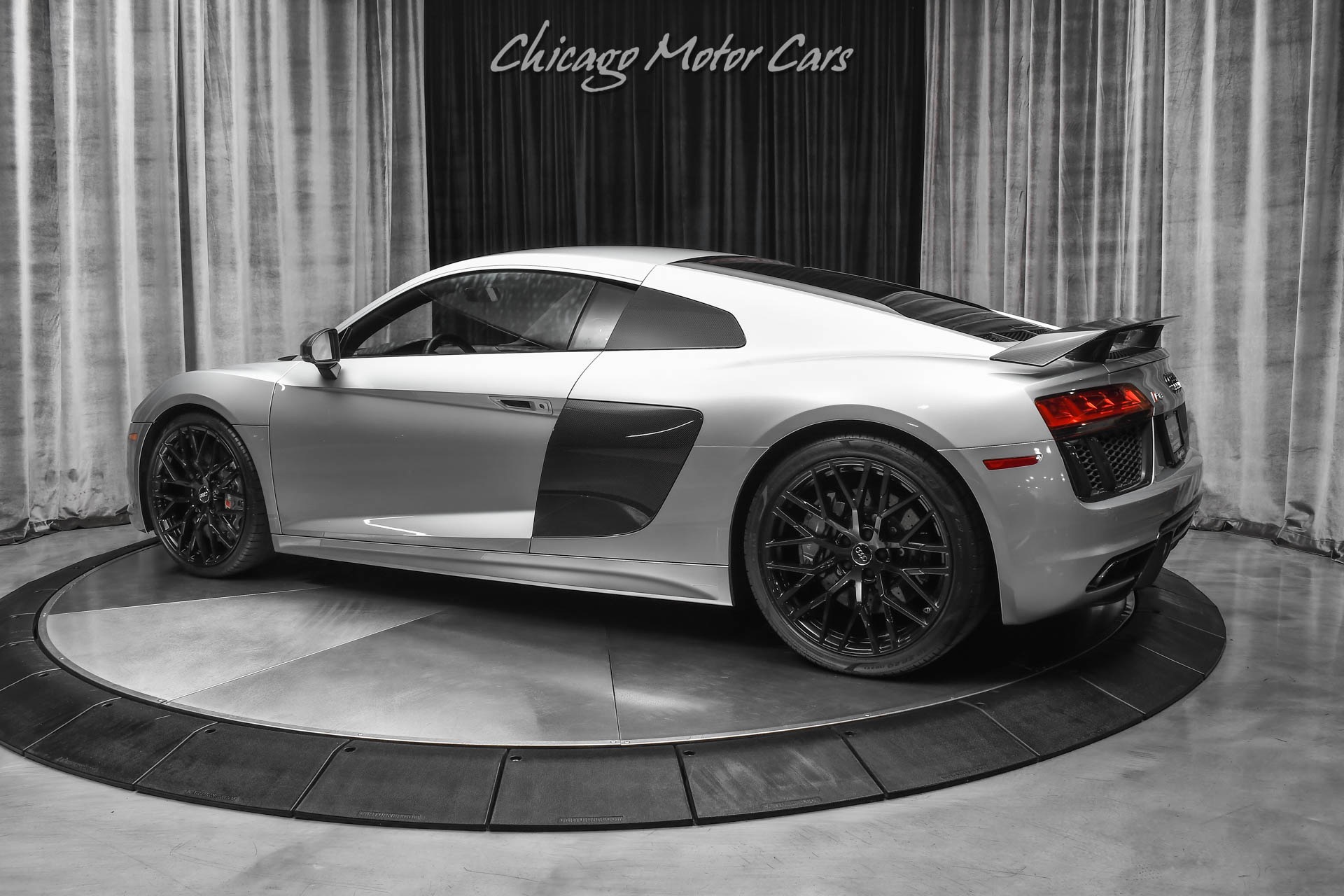 Used-2018-Audi-R8-52-quattro-V10-Plus-Coupe-MSRP-208K-Black-Optic-Pkg-Diamond-Stitch-B-O